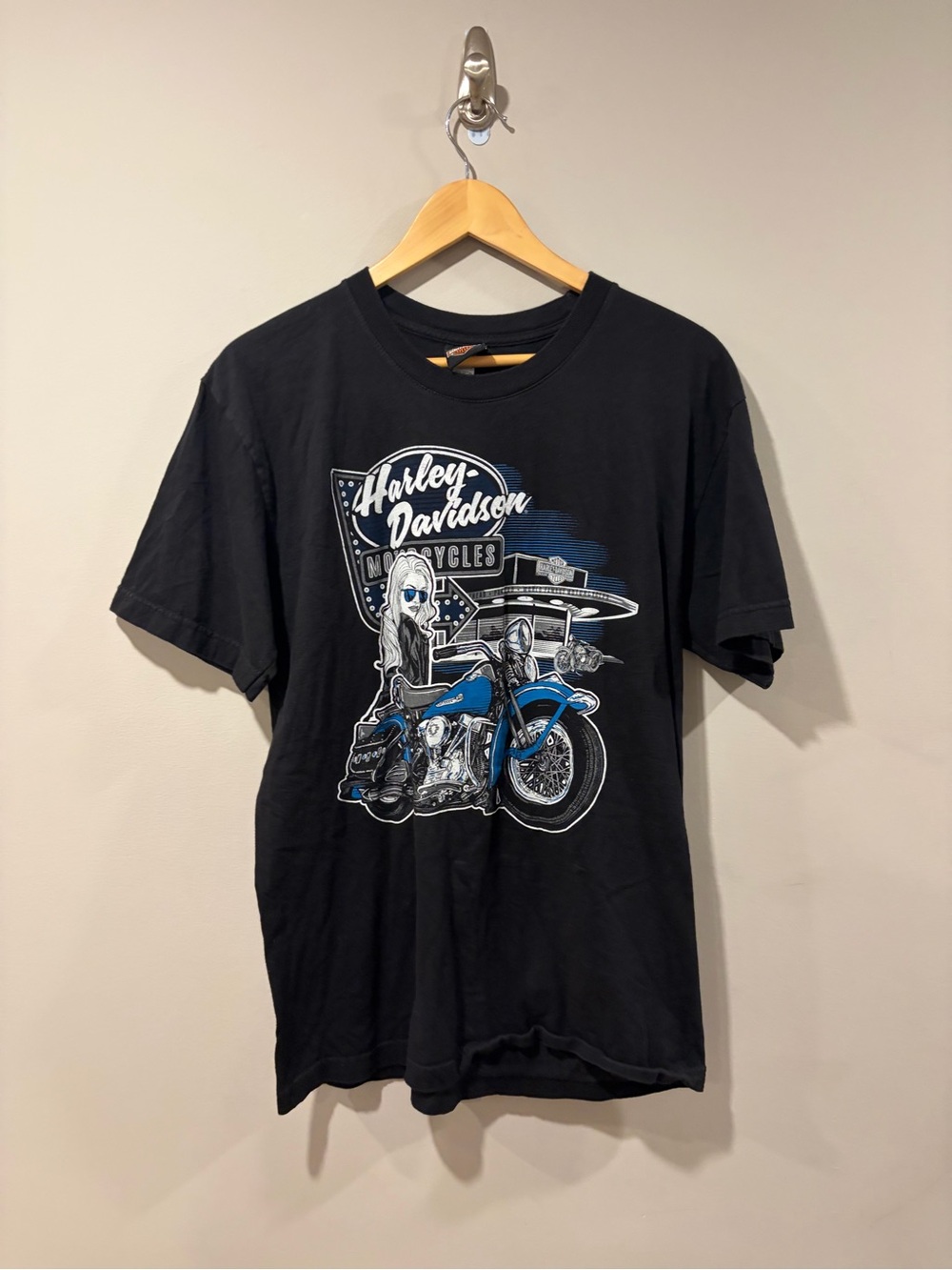 Harley-Davidson Durham Oshawa T-Shirt Made in USA Motorcycle Graphic T-Shirt